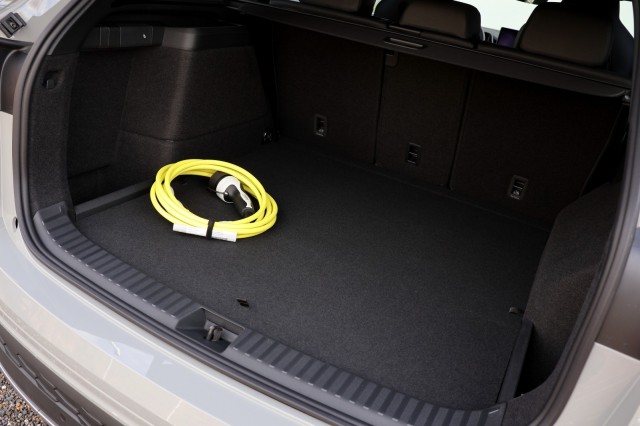 SKODA KODIAQ 1.5 TSI PHEV Sportline Business - 204 pk **Trekhaak / DCC / Steel Grey, Autobedrijf Ploemen Meerssen BV, Meerssen