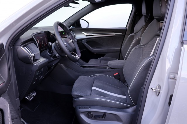 SKODA KODIAQ 1.5 TSI PHEV Sportline Business - 204 pk **Trekhaak / DCC / Steel Grey, Autobedrijf Ploemen Meerssen BV, Meerssen