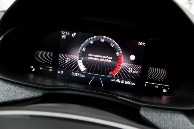 SKODA KAMIQ 1.0 TSI DSG Selection - 116 pk **Camera / Full Link / PDC, Autobedrijf Ploemen Meerssen BV, Meerssen