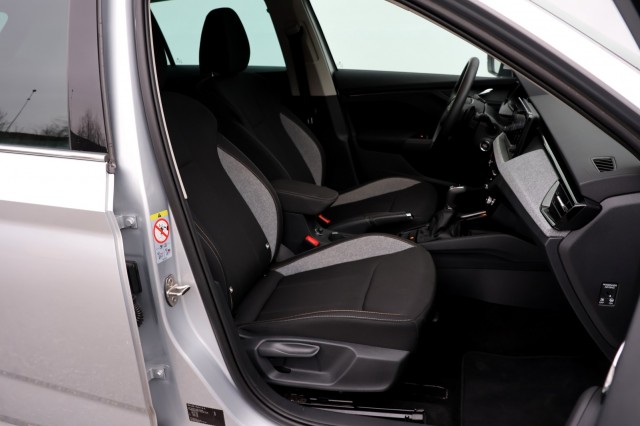 SKODA KAMIQ 1.0 TSI DSG Selection - 116 pk **Camera / Full Link / PDC, Autobedrijf Ploemen Meerssen BV, Meerssen