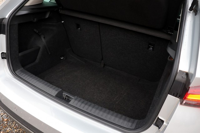 SKODA KAMIQ 1.0 TSI DSG Selection - 116 pk **Camera / Full Link / PDC, Autobedrijf Ploemen Meerssen BV, Meerssen