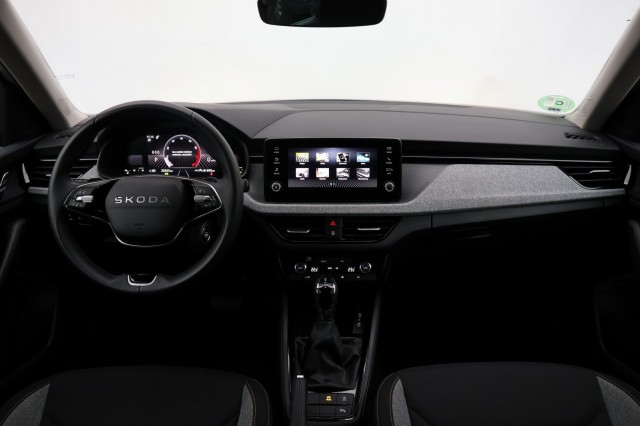 SKODA KAMIQ 1.0 TSI DSG Selection - 116 pk **Camera / Full Link / PDC, Autobedrijf Ploemen Meerssen BV, Meerssen