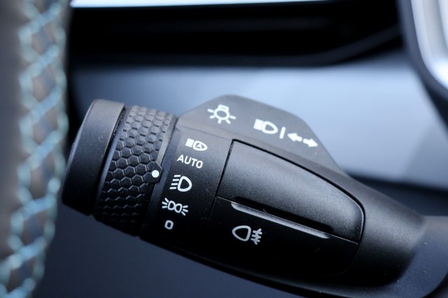 LYNK EN CO 01 1.5 Plug-in Hybrid - 261 pk **Donkere hemel / Pano / 360 camera, Autobedrijf Ploemen Meerssen BV, Meerssen