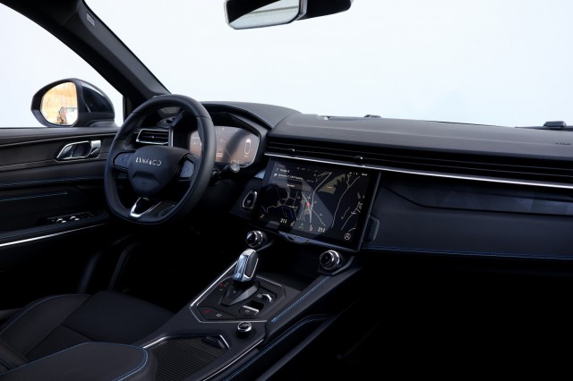 LYNK EN CO 01 1.5 Plug-in Hybrid - 261 pk **Donkere hemel / Pano / 360 camera, Autobedrijf Ploemen Meerssen BV, Meerssen