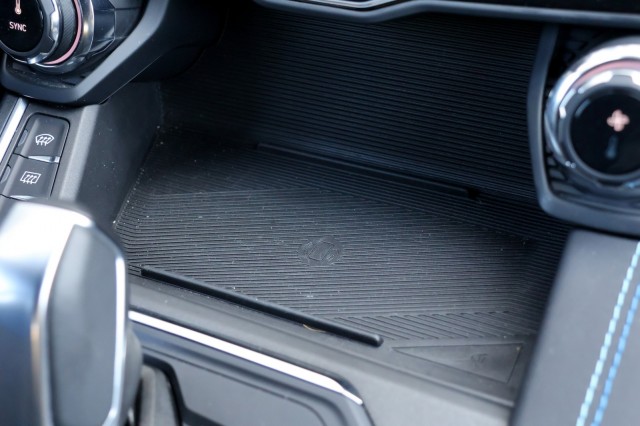 LYNK EN CO 01 1.5 Plug-in Hybrid - 261 pk **Donkere hemel / Pano / 360 camera, Autobedrijf Ploemen Meerssen BV, Meerssen