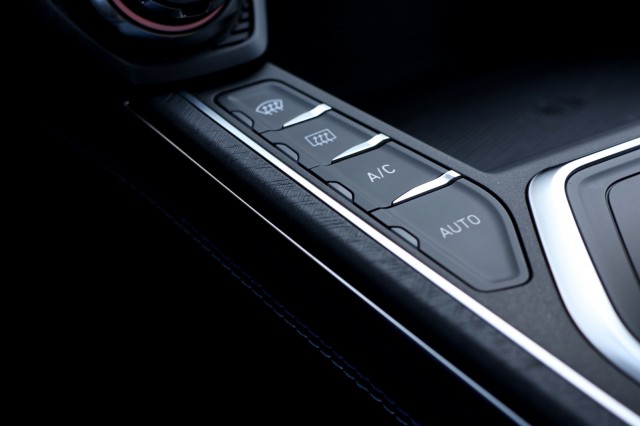 LYNK EN CO 01 1.5 Plug-in Hybrid - 261 pk **Donkere hemel / Pano / 360 camera, Autobedrijf Ploemen Meerssen BV, Meerssen