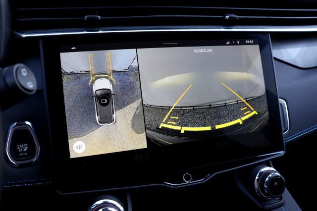 LYNK EN CO 01 1.5 Plug-in Hybrid - 261 pk **Donkere hemel / Pano / 360 camera, Autobedrijf Ploemen Meerssen BV, Meerssen