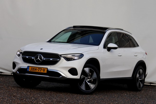 MERCEDES-BENZ GLC-KLASSE 300e 4Matic Luxury Line - 313 pk, Autobedrijf Ploemen Meerssen BV, Meerssen