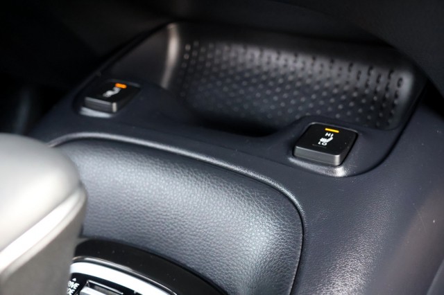 TOYOTA COROLLA HYBRID 140 BUSINESS, Autobedrijf Ploemen Meerssen BV, Meerssen