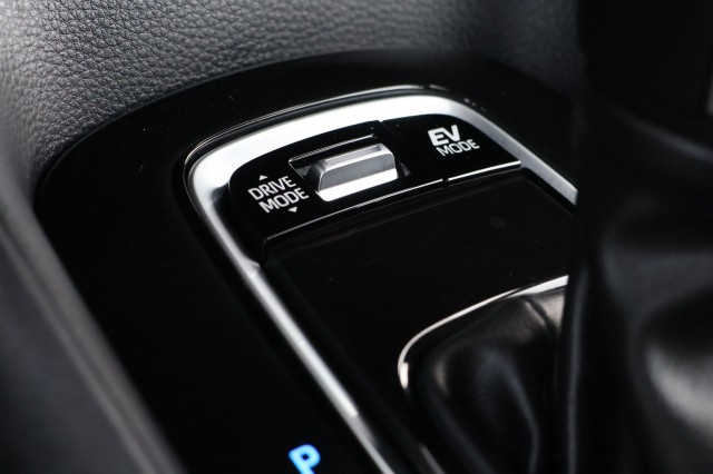 TOYOTA COROLLA HYBRID 140 BUSINESS, Autobedrijf Ploemen Meerssen BV, Meerssen