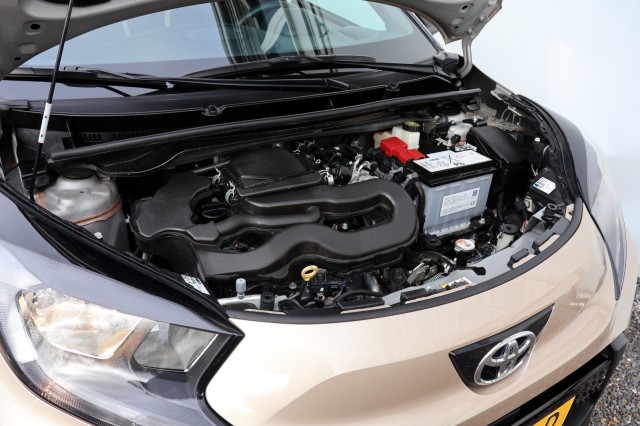 TOYOTA AYGO X 1.0 VVT-i MT Pulse - 72 pk **Bi-tone / Camera / Carplay , Autobedrijf Ploemen Meerssen BV, Meerssen