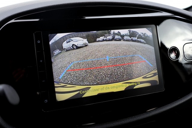 TOYOTA AYGO X 1.0 VVT-i MT Pulse - 72 pk **Bi-tone / Camera / Carplay , Autobedrijf Ploemen Meerssen BV, Meerssen