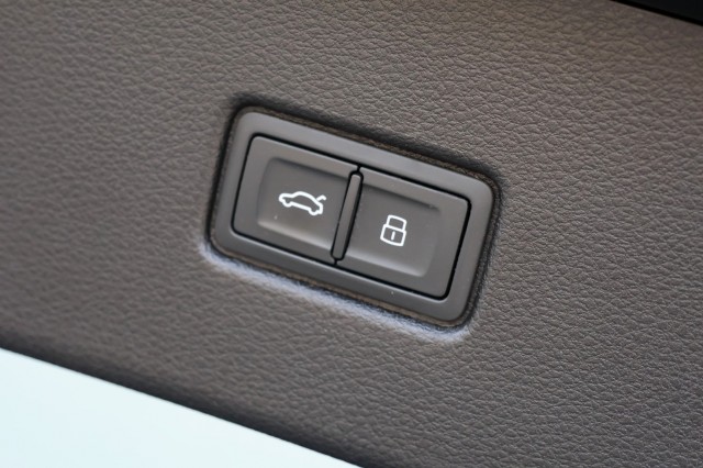 AUDI Q5 SPORTBACK 55 TFSIe Quattro S Edition Competition - 367 pk **Pano / Lucht / Trekhaak, Autobedrijf Ploemen Meerssen BV, Me