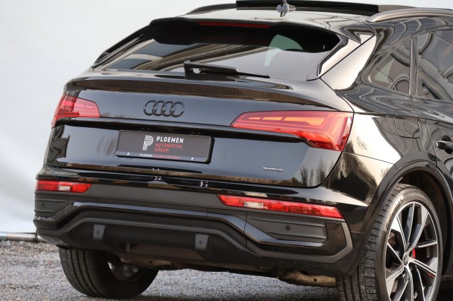 AUDI Q5 SPORTBACK 55 TFSIe Quattro S Edition Competition - 367 pk **Pano / Lucht / Trekhaak, Autobedrijf Ploemen Meerssen BV, Me