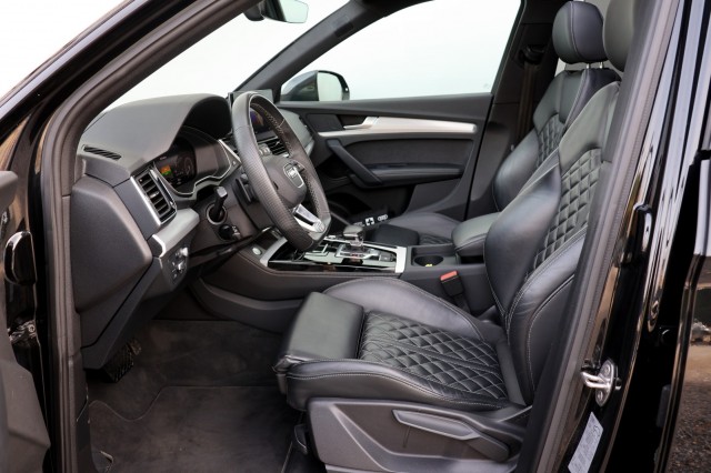 AUDI Q5 SPORTBACK 55 TFSIe Quattro S Edition Competition - 367 pk **Pano / Lucht / Trekhaak, Autobedrijf Ploemen Meerssen BV, Me