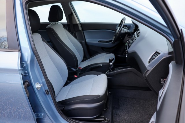 HYUNDAI I20 1.2 HP I-MOTION / Airco  / Bluetooth / Lane assist, Autobedrijf Ploemen Meerssen BV, Meerssen