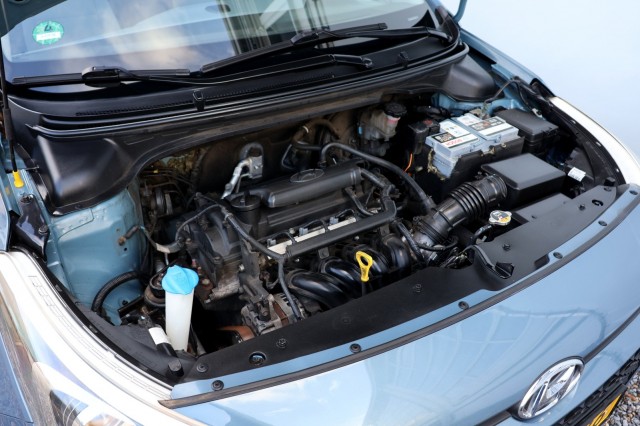HYUNDAI I20 1.2 HP I-MOTION / Airco  / Bluetooth / Lane assist, Autobedrijf Ploemen Meerssen BV, Meerssen