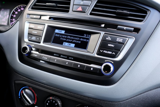 HYUNDAI I20 1.2 HP I-MOTION / Airco  / Bluetooth / Lane assist, Autobedrijf Ploemen Meerssen BV, Meerssen