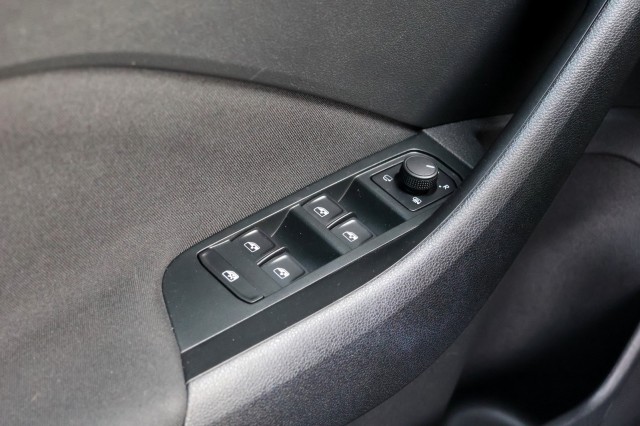 SKODA KAMIQ 1.0 TSI DSG Selection - 116 pk **Camera / Full Link / PDC, Autobedrijf Ploemen Meerssen BV, Meerssen