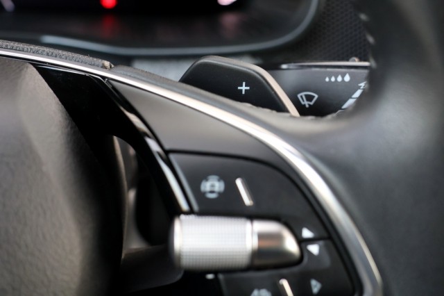 SKODA KAMIQ 1.0 TSI DSG Selection - 116 pk **Camera / Full Link / PDC, Autobedrijf Ploemen Meerssen BV, Meerssen