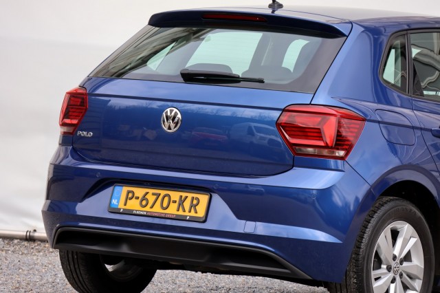 VOLKSWAGEN POLO 1.0 TSI Comfortline / PDC / Carplay / Stoelverwarming , Autobedrijf Ploemen Meerssen BV, Meerssen