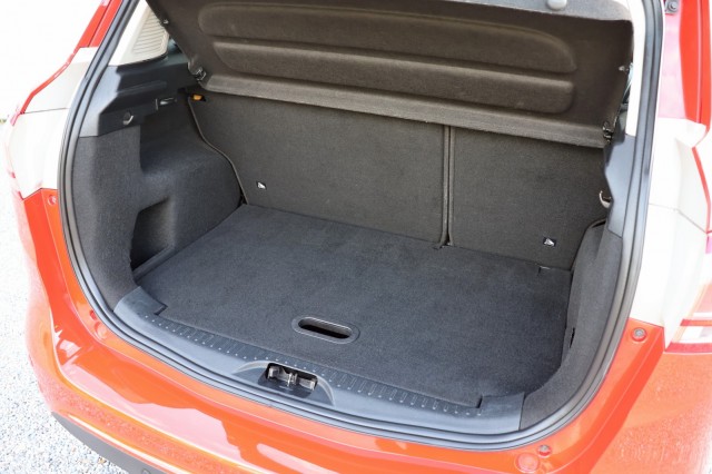 FORD B-MAX 1.0 Ecoboost / TITANIUM / Camera / Led /, Autobedrijf Ploemen Meerssen BV, Meerssen