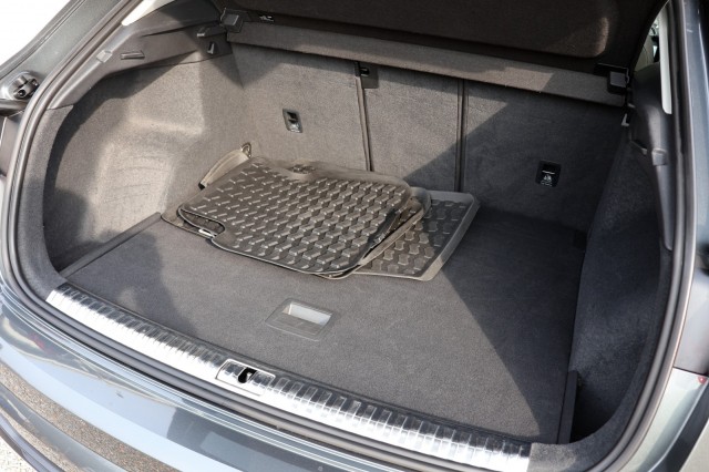 AUDI Q3 35 TFSI S-Tronic S Line - 150 pk , Autobedrijf Ploemen Meerssen BV, Meerssen