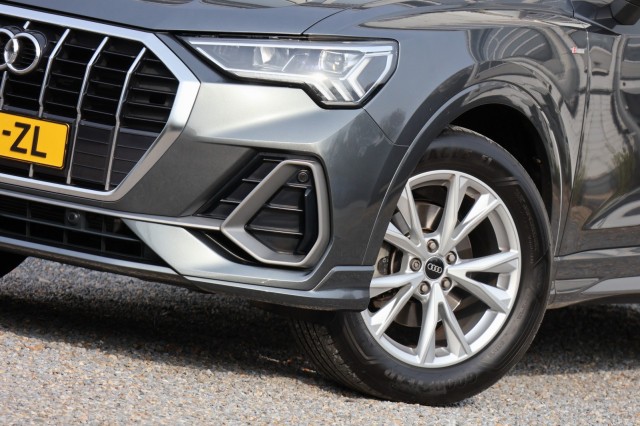 AUDI Q3 35 TFSI S-Tronic S Line - 150 pk , Autobedrijf Ploemen Meerssen BV, Meerssen