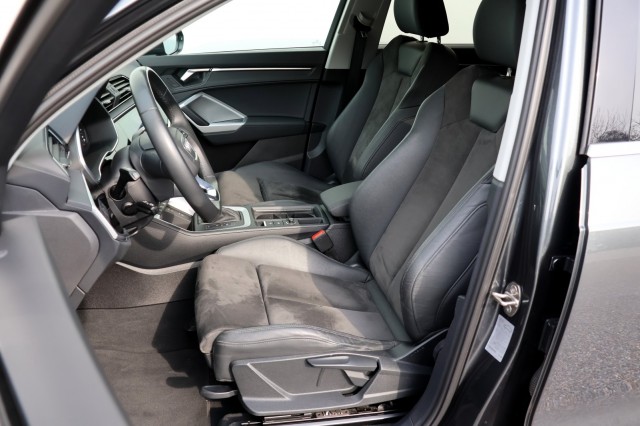 AUDI Q3 35 TFSI S-Tronic S Line - 150 pk , Autobedrijf Ploemen Meerssen BV, Meerssen