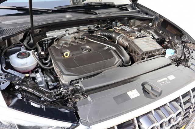 AUDI Q3 35 TFSI S-Tronic S Line - 150 pk , Autobedrijf Ploemen Meerssen BV, Meerssen