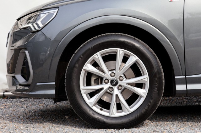 AUDI Q3 35 TFSI S-Tronic S Line - 150 pk , Autobedrijf Ploemen Meerssen BV, Meerssen