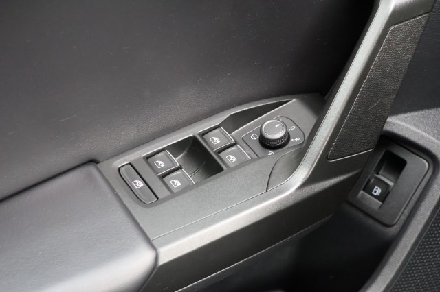 SEAT LEON 1.4 TSI eHybrid PHEV FR Business Intense - 204 pk **Pano / Trekhaak, Autobedrijf Ploemen Meerssen BV, Meerssen