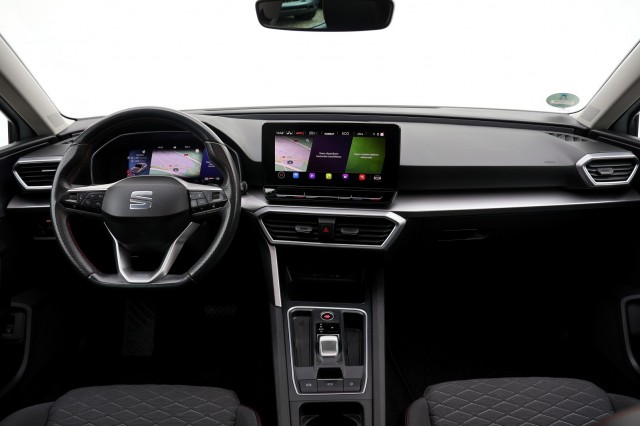 SEAT LEON 1.4 TSI eHybrid PHEV FR Business Intense - 204 pk **Pano / Trekhaak, Autobedrijf Ploemen Meerssen BV, Meerssen