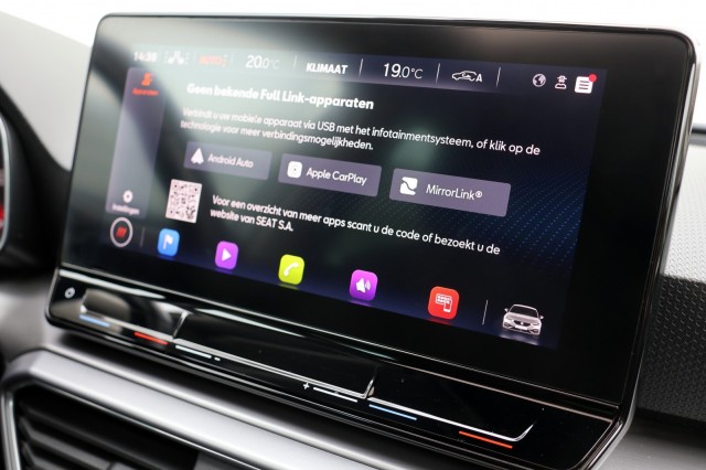 SEAT LEON 1.4 TSI eHybrid PHEV FR Business Intense - 204 pk **Pano / Trekhaak, Autobedrijf Ploemen Meerssen BV, Meerssen