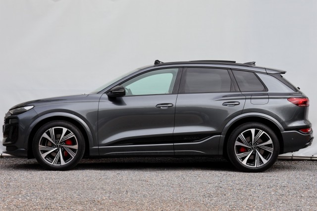 AUDI Q6 E-TRON S Edition Quattro 100 kWh - 388 pk **Pano / Head up / Lucht / Bang Olufsen, Autobedrijf Ploemen Meerssen BV, Meer