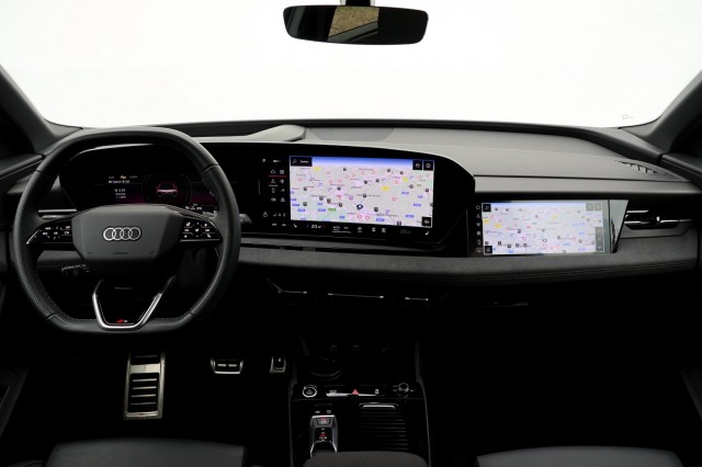 AUDI Q6 E-TRON S Edition Quattro 100 kWh - 388 pk **Pano / Head up / Lucht / Bang Olufsen, Autobedrijf Ploemen Meerssen BV, Meer