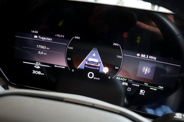 AUDI Q6 E-TRON S Edition Quattro 100 kWh - 388 pk **Pano / Head up / Lucht / Bang Olufsen, Autobedrijf Ploemen Meerssen BV, Meer