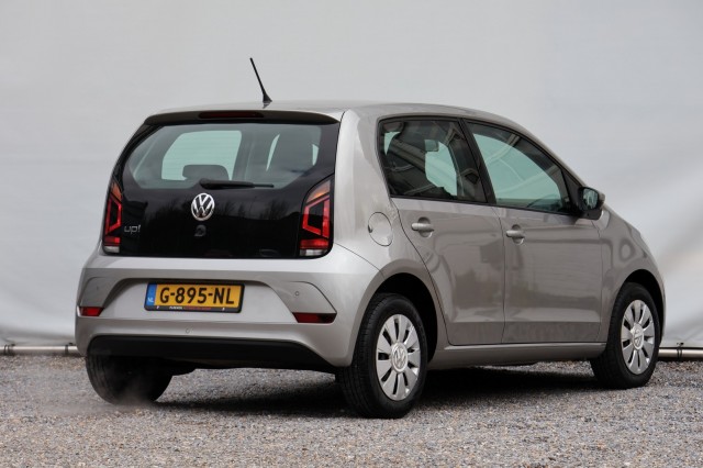 VOLKSWAGEN UP 1.0 BMT Move Up! - 60 pk **PDC / DAB / Cruise control, Autobedrijf Ploemen Meerssen BV, Meerssen