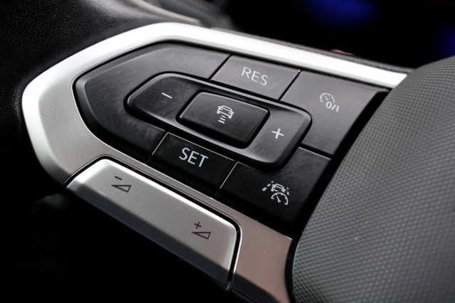 VOLKSWAGEN POLO 1.0 TSI Go - 95 pk **Carplay / PDC / ACC, Autobedrijf Ploemen Meerssen BV, Meerssen