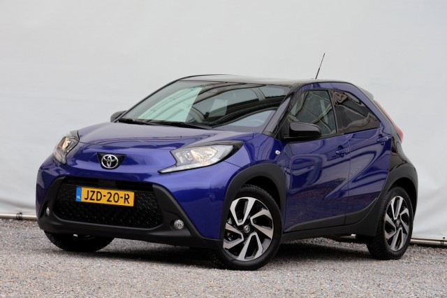 TOYOTA AYGO X 1.0 VVT-i MT Pulse - 72 pk **Bi-tone / Camera / Carplay , Autobedrijf Ploemen Meerssen BV, Meerssen