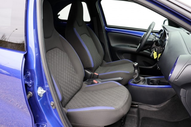 TOYOTA AYGO X 1.0 VVT-i MT Pulse - 72 pk **Bi-tone / Camera / Carplay , Autobedrijf Ploemen Meerssen BV, Meerssen