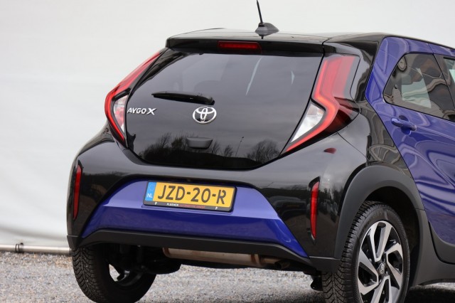 TOYOTA AYGO X 1.0 VVT-i MT Pulse - 72 pk **Bi-tone / Camera / Carplay , Autobedrijf Ploemen Meerssen BV, Meerssen