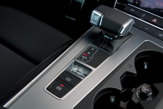 AUDI A6 Avant 50 TFSIe Quattro S Edition - 299 pk **Trekhaak / Camera , Autobedrijf Ploemen Meerssen BV, Meerssen