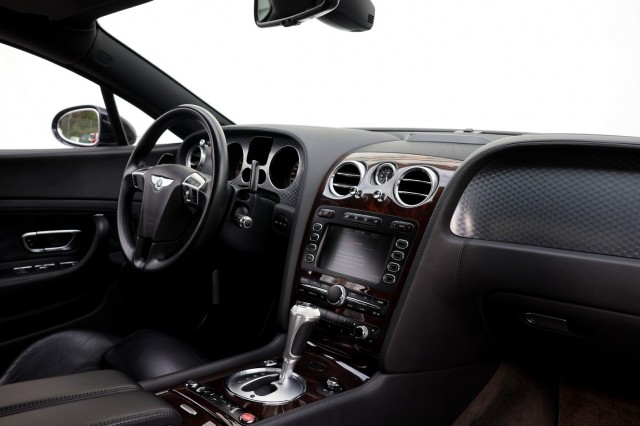 BENTLEY CONTINENTAL GT 6.0 W12 Speed - 560 pk , Autobedrijf Ploemen Meerssen BV, Meerssen