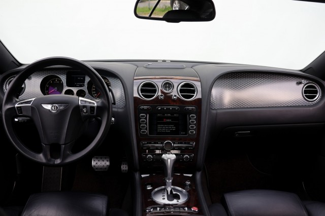 BENTLEY CONTINENTAL GT 6.0 W12 Speed - 560 pk , Autobedrijf Ploemen Meerssen BV, Meerssen