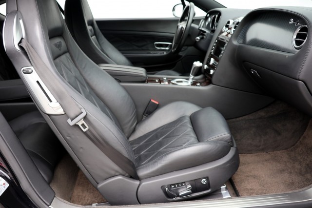 BENTLEY CONTINENTAL GT 6.0 W12 Speed - 560 pk , Autobedrijf Ploemen Meerssen BV, Meerssen