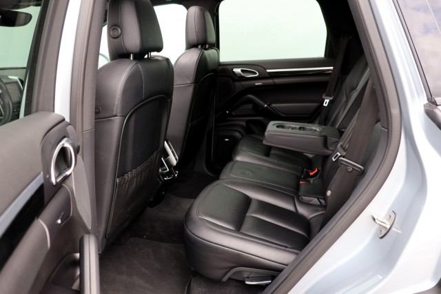 PORSCHE CAYENNE 3.0 S E-Hybrid Platnium Edition - 416 pk **Pano / Lucht / BOSE, Autobedrijf Ploemen Meerssen BV, Meerssen