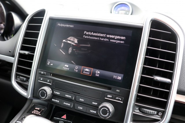 PORSCHE CAYENNE 3.0 S E-Hybrid Platnium Edition - 416 pk **Pano / Lucht / BOSE, Autobedrijf Ploemen Meerssen BV, Meerssen