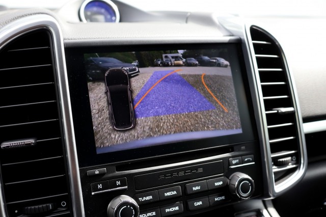 PORSCHE CAYENNE 3.0 S E-Hybrid Platnium Edition - 416 pk **Pano / Lucht / BOSE, Autobedrijf Ploemen Meerssen BV, Meerssen