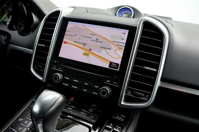 PORSCHE CAYENNE 3.0 S E-Hybrid Platnium Edition - 416 pk **Pano / Lucht / BOSE, Autobedrijf Ploemen Meerssen BV, Meerssen